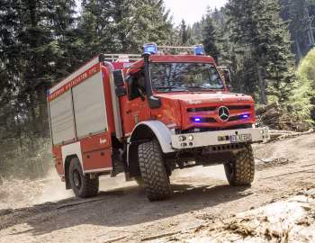 Mercedes-Benz Unimog U 5023 Tanklöschfahrzeug Ziegler TLF 4000 (Bm.437.4) '2018–pr.