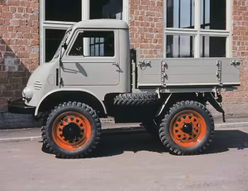 Mercedes-Benz Unimog U25 (Bm.401.105) '1953–56