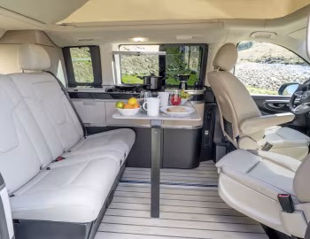 Interior Mercedes-Benz V-Klasse Marco Polo Edition AMG Line (Br.447) '2024–26