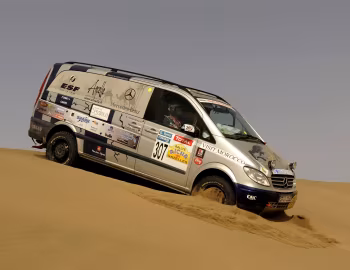 Mercedes-Benz Viano 4MATIC Rally Car (W639) '2003–10