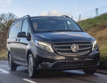 Mercedes-Benz Vito 119 CDI "Premium Night Edition" [UK-spec] (Br.447) '2023–24