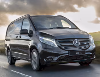Mercedes-Benz Vito 119 CDI "Premium Night Edition" [UK-spec] (Br.447) '2023–24