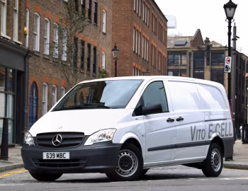 Mercedes-Benz Vito E-Cell Van [UK-spec] (W639) '2010–13