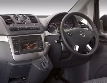 Panel frontal Mercedes-Benz Vito Mixto [Australia] (W639) '2010–14