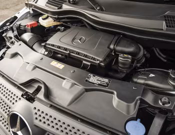 Bajo el capó Mercedes-Benz Vito 109 CDI Panel Van [UK-spec] (Br.447) '2015–20