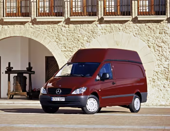 Mercedes-Benz Vito High Roof Van (Br.639) '2003–10