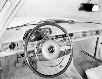 Panel frontal Mercedes-Benz 280 CE (W114) '08.1973–07.1976