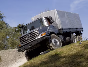 Mercedes-Benz Zetros 2733 A Pritschenwagen '2008–pr.