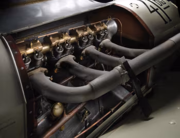 Bajo el capó Mercedes 115 PS Grand Prix Rennwagen '1914