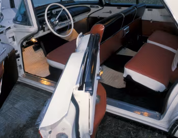 Interior 1957 Mercury Colony Park (77B)