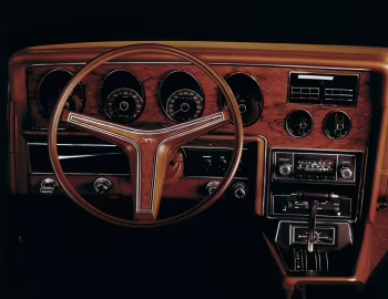 Передня панель 1971 Mercury Cougar '1970–71