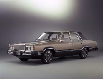 1981 Mercury Cougar LS 4-door Sedan (77 54D)