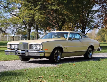 1976 Mercury Cougar XR-7 (93 65F) '1975–76