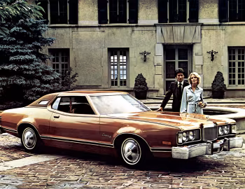 1976 Mercury Cougar XR-7 (93 65F) '1975–76