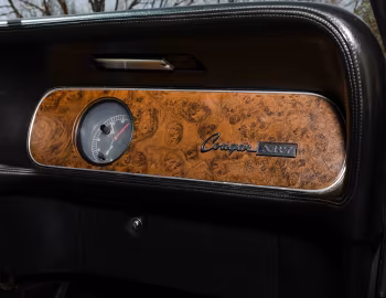 Interior 1969 Mercury Cougar XR-7 (65)