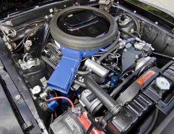 Sob o capô 1969 Mercury Cougar XR-7 (65)