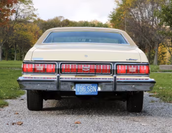 1976 Mercury Cougar XR-7 (93 65F) '1975–76