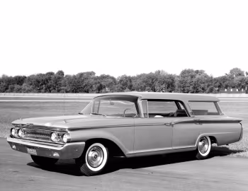 1960 Mercury Country Cruiser Commuter (77A)