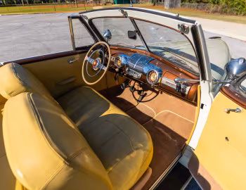 Інтер'єр 1946 Mercury Eight Club Convertible (69M 76)