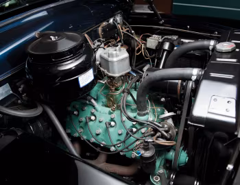 Sob o capô 1949 Mercury Eight Convertible (9CM 76)