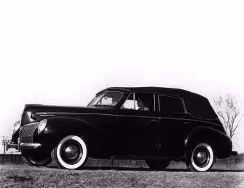 1940 Mercury Eight Convertible Sedan (09A 74)