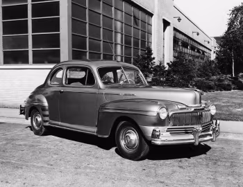 1947 Mercury Eight Sedan Coupe (79M 72)