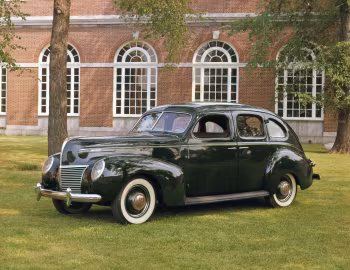 1939 Mercury Eight Town Sedan (99A 73)