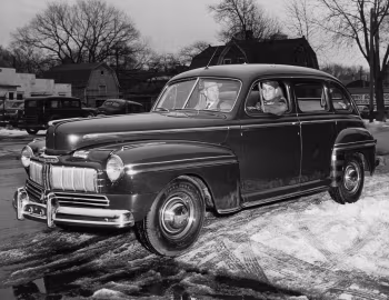 1946 Mercury Eight Town Sedan for Disabled Drivers (69M 73)