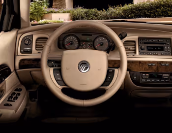 Painel frontal 2006–11 Mercury Grand Marquis '2005–01.2011