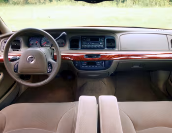 Painel frontal 1998–2002 Mercury Grand Marquis '1997–2002