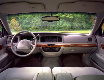 Interior 1998–2002 Mercury Grand Marquis '1997–2002