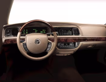 Painel frontal 2003–05 Mercury Grand Marquis '2002–05