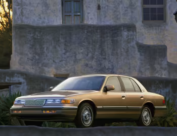 1992 Mercury Grand Marquis GS (M74)