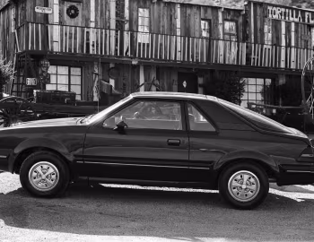 1982–83 Mercury LN7