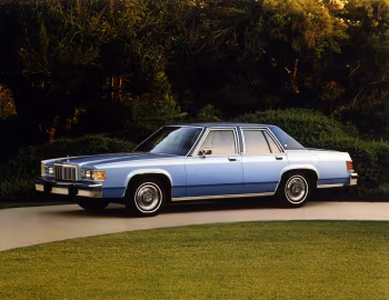 1982 Mercury Marquis Sedan (81 54H)