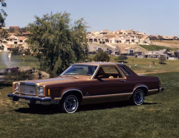 1979 Mercury Monarch Ghia 2-door Sedan (33 66H)