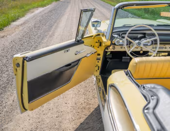Інтер'єр 1957 Mercury Monterey Convertible (76A)