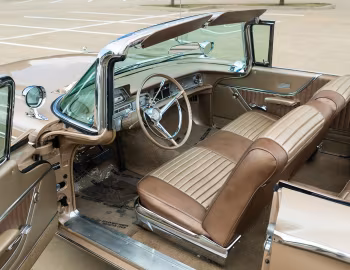 Interior 1960 Mercury Park Lane Convertible (76D)