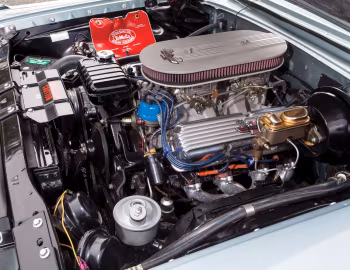 Sob o capô 1964 Mercury Park Lane Convertible (65)