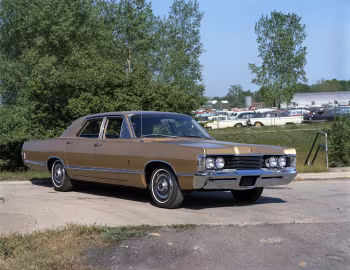 1968 Mercury Park Lane Sedan (64)