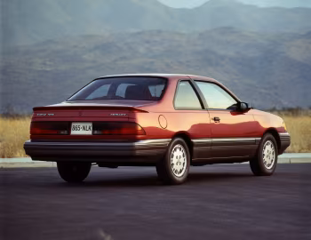 1989 Mercury Topaz XR5 (33 66D)
