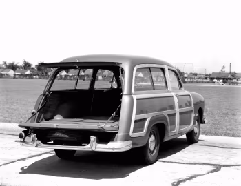1950 Meteor Custom Deluxe Station Wagon (0179)