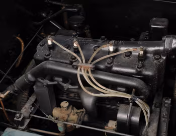 Under the hood 1915 Metz Model 25 Touring