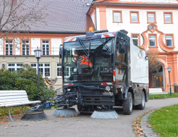 MFH CS 550 '2015–н.ч.