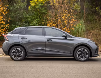 MG4 [Australia] (EH32) '2023–pr.