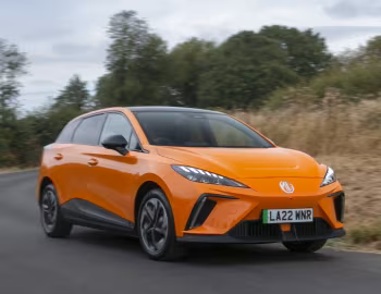 MG4 EV [UK-spec] (EH32) '2022–26