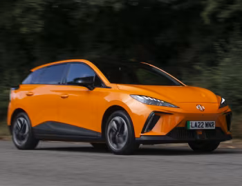 MG4 EV [UK-spec] (EH32) '2022–26