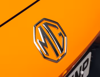 MG4 EV [UK-spec] (EH32) '2022–26