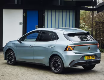 MG4 EV Urban [UK-spec] '2026