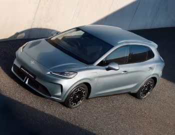 MG4 EV Urban [UK-spec] '2026
